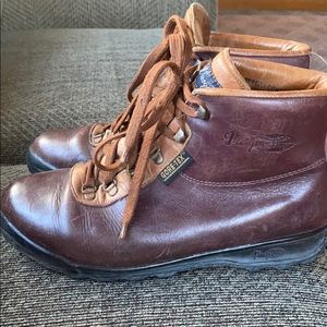 Vintage Vasque Boots